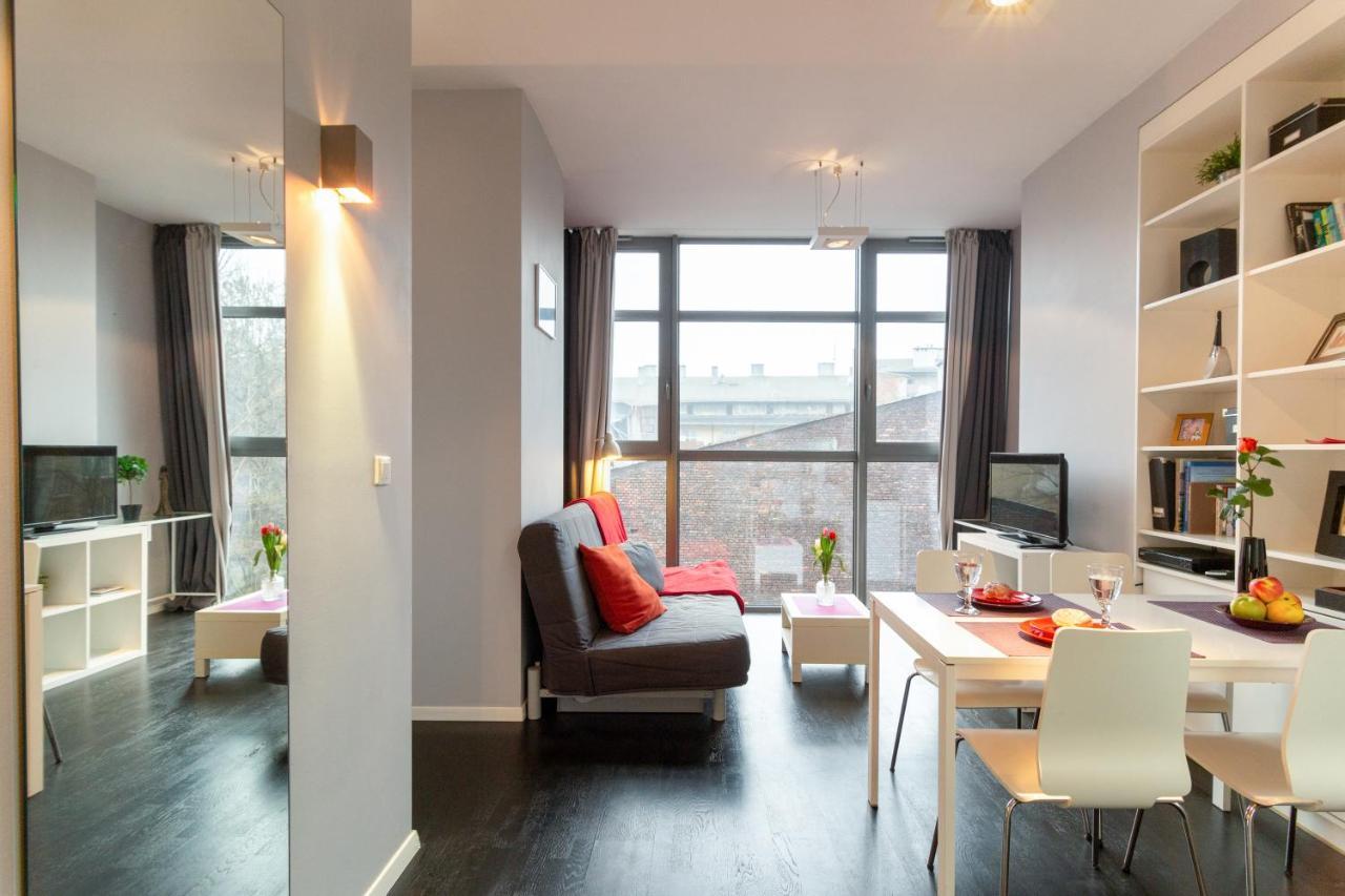 Secret Charm Fully Equipped Apt With Balcony Красков Екстериор снимка