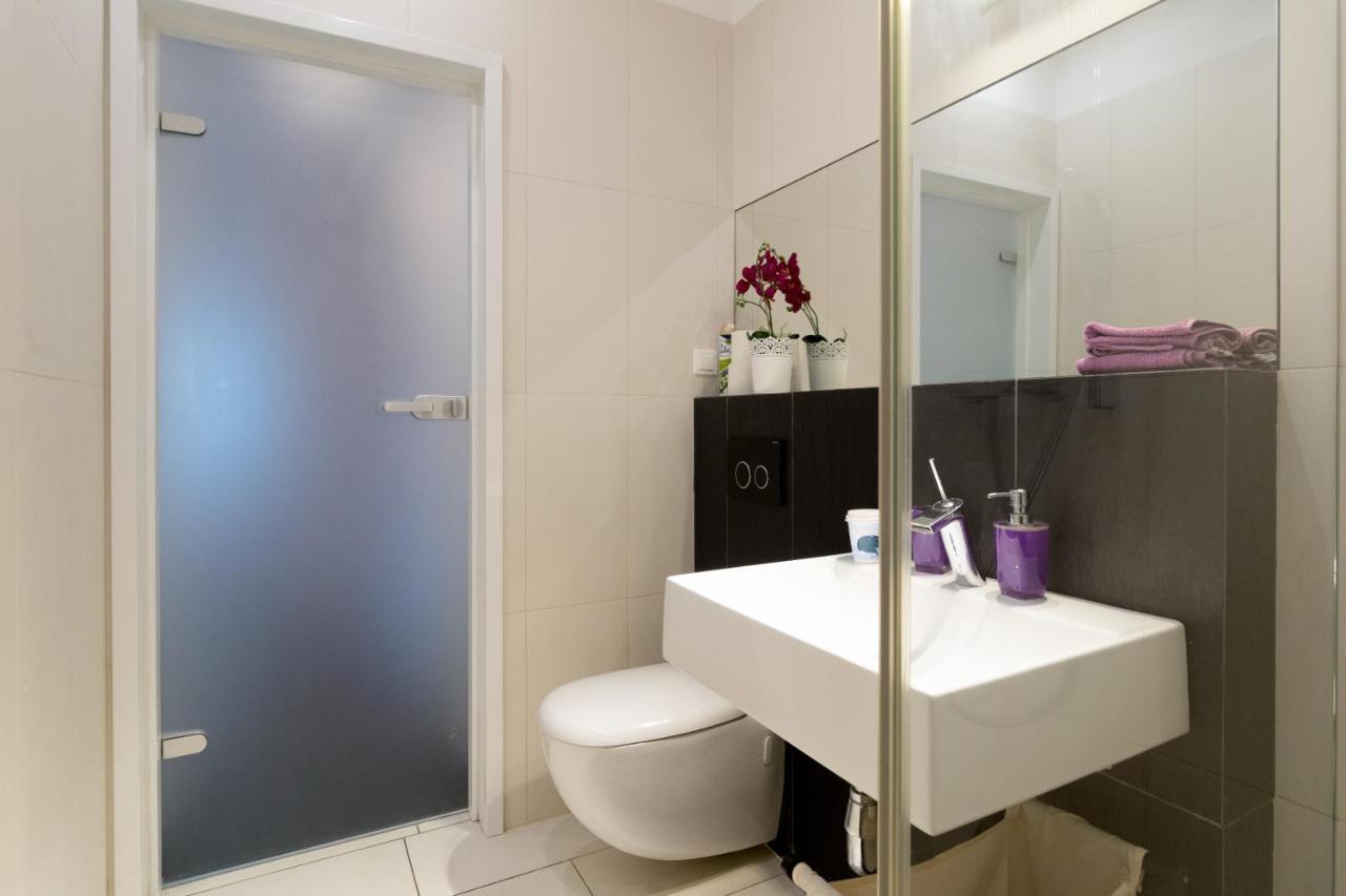 Secret Charm Fully Equipped Apt With Balcony Красков Екстериор снимка