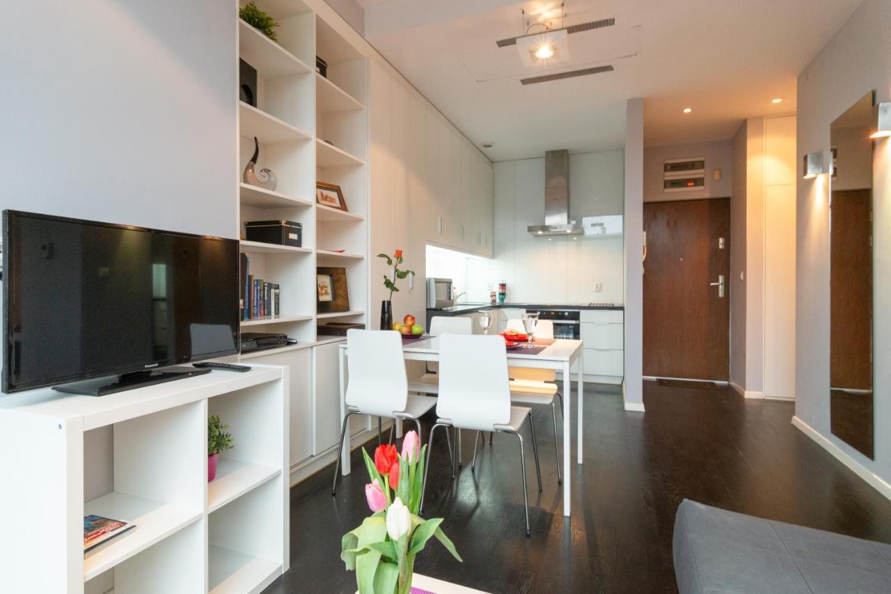 Secret Charm Fully Equipped Apt With Balcony Красков Екстериор снимка