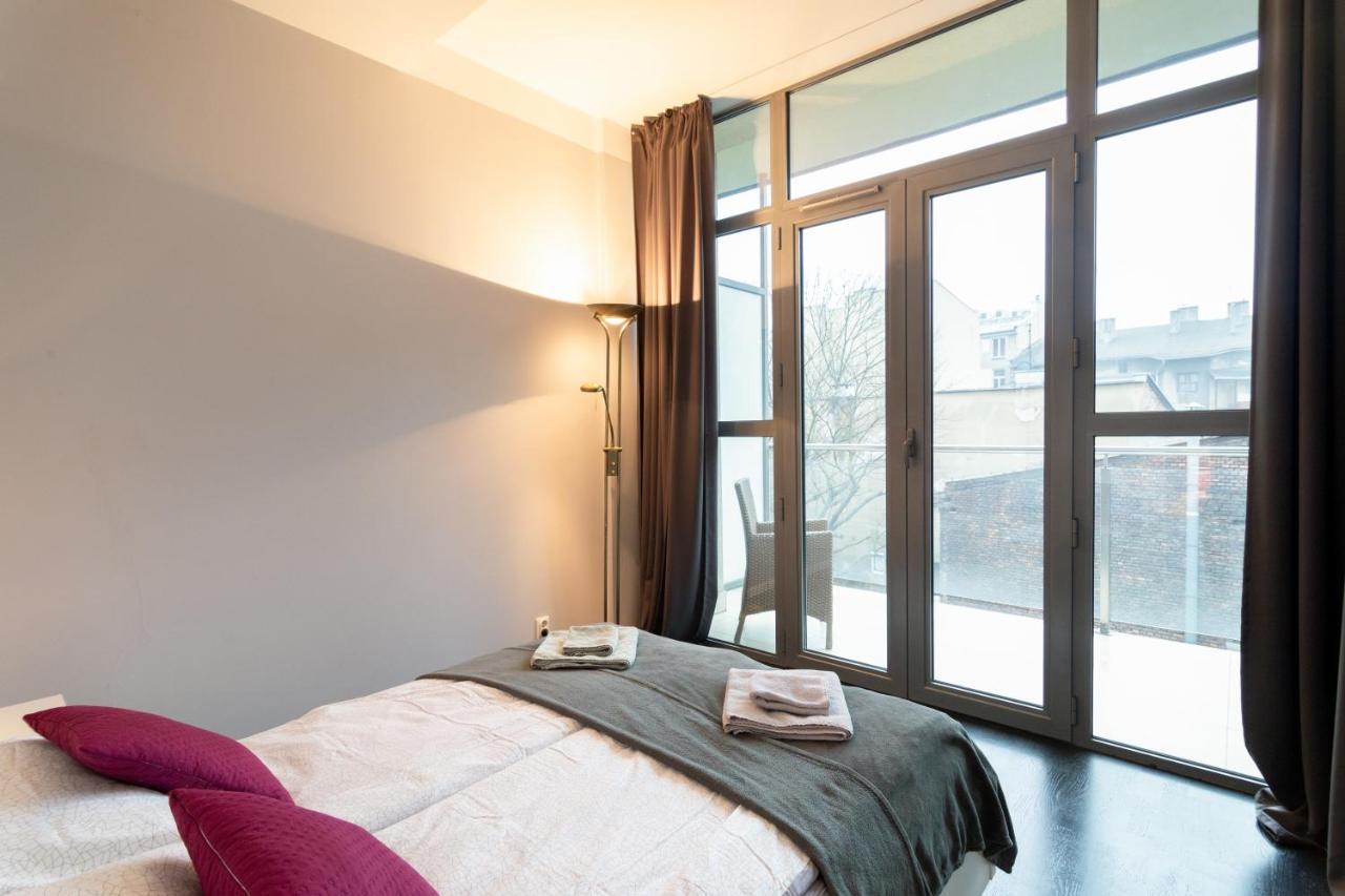 Secret Charm Fully Equipped Apt With Balcony Красков Екстериор снимка