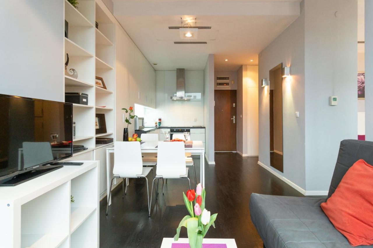 Secret Charm Fully Equipped Apt With Balcony Красков Екстериор снимка